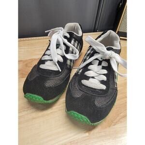 Kangaroos Women’s Size 6